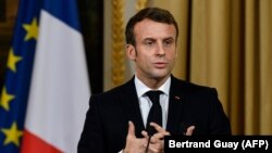 Президент Франции Эммануэль Макрон на пресс-конференции в Париже, 28 ноября 2019 года
