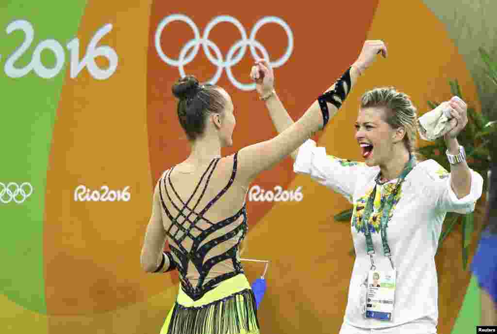 Анна Ризатдинова завоевала «бронзу» в личном многоборье в художественной гимнастике