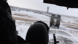 Ще стоїть диспетчерська вежа Донецького аеропорту. 30 грудня 2014 року