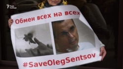 Активісти передали до адміністрації Путіна петицію щодо звільнення українських в’язнів Активісти передали до адміністрації Путіна петицію щодо звільнення українських в’язнів