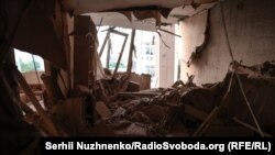 Наслідки російського удару у житловий будинок. Київ. 6 червня 2025 року