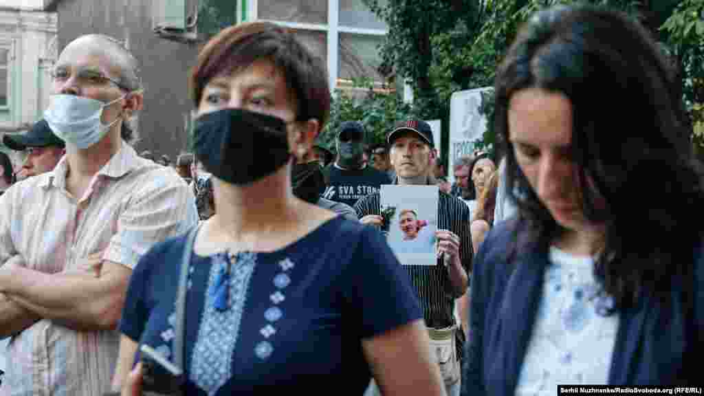 Акція тривала декілька годин і закінчилася пізно ввечері