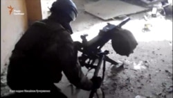 Бійці стріляють з АГС у новому терміналі, початок листопада Бійці стріляють з АГС у новому терміналі, початок листопада