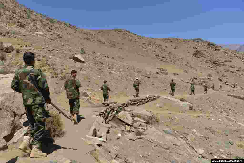 Панджшер розташований на північ від Кабула. 22 серпня таліби вимагали від Ахмада Масуда протягом чотирьох годин здати регіон, інакше членів опору пообіцяли &laquo;покарати&raquo;. Масуд відкинув ультиматум і відмовився від капітуляції 