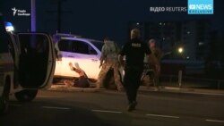 Поліція затримує злочинця, який вбив із дробовика п’ятьох людей – відео Поліція затримує злочинця, який вбив із дробовика п’ятьох людей – відео