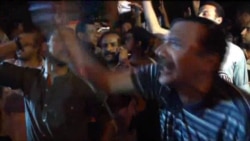 Норозиён ситоди номзади рақибро оташ заданд Норозиён ситоди номзади рақибро оташ заданд