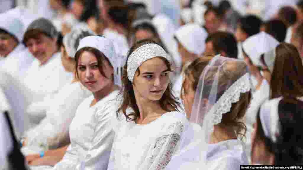 Хрещення проводять у дорослому віці, щоб це рішення було усвідомленим