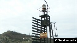 Навігаційний знак у Балаклаві (фото сайту nomos.com.ua)