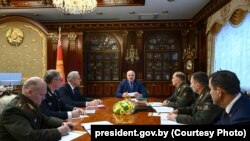 На нарадзе ў пытаньнях бясьпекі ў Аляксандра Лукашэнкі, 7 жніўня 2025