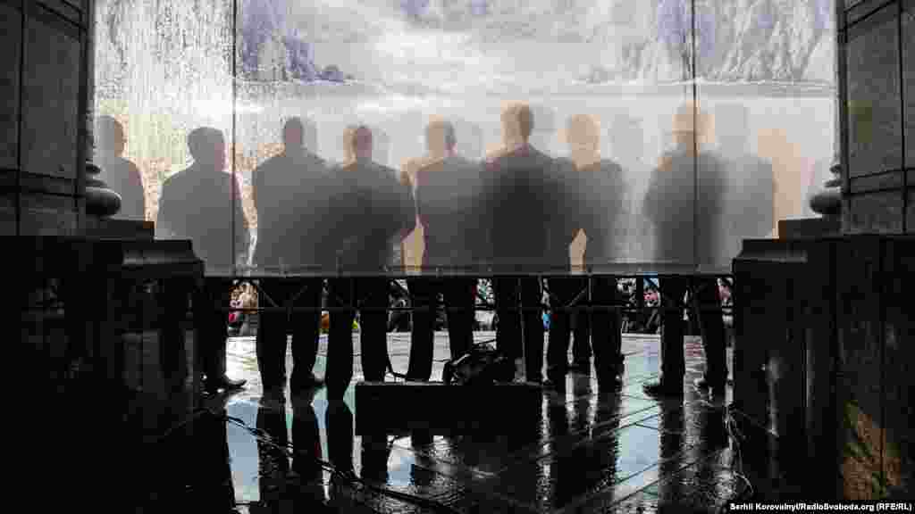 12 листопада 2015 року Верховна Рада України визнала депортацію з Криму у 1944 році геноцидом кримців і проголосила 18 травня Днем пам'яті жертв геноциду кримськотатарського народу