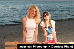 Оксана з донькою Кароліною