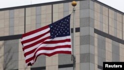 Американські дипломати також відзначили роль влади і правоохороннсих органів у гарантуванні безпеки виборців