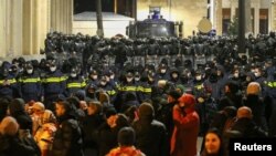 МВС Грузії заявляє, що частина протестувальників у Тбілісі нібито входить у конфронтацію з правоохоронцями