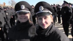 Національна поліція розпочала роботу і в Херсоні (відео) Національна поліція розпочала роботу і в Херсоні (відео)