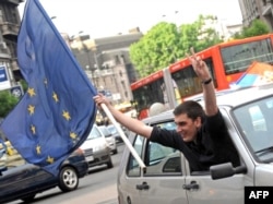 'Iluzija o brzoj integraciji u Evropu' (Foto: Proslava potpisivanja Sporazuma o stabilizaciji i asocijaciji EU i Srbije, 2008)