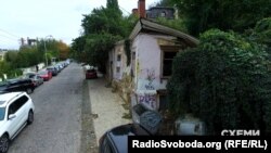 Пам'ятка архітектури початку ХІХ століття на Боричевому Току в Києві