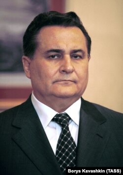 Євген Марчук. 2000 рік. На той час він обіймав посаду секретаря Ради національної безпеки і оборони України