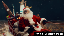 Кадр из пропагандистского российского видеоролика с Санта-Клаусом