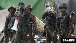 М'янма: силовики вбили 38 протестувальників, включно з дітьми (фоторепортаж)