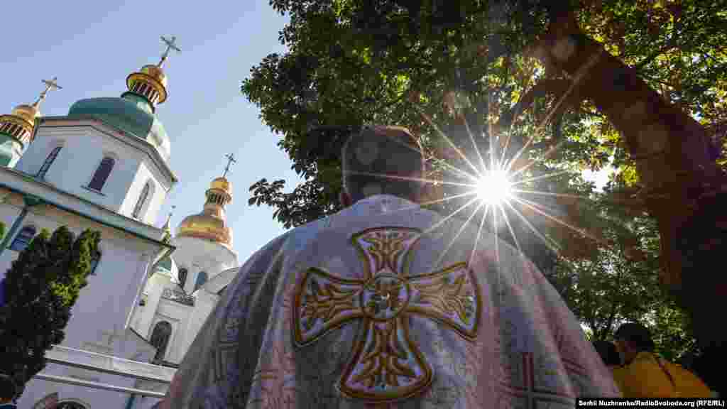 «Нехай Бог благословляє усіх!» – виголосив Вселенський патріарх Варфоломій. Більше про візит глави Вселенського патріархату читайте за лінком. 