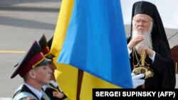 Вселенський патріарх Варфоломій І під час відвідин України у 2008 році