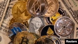 საილუსტრაციო ფოტო. სხვადასხვა ვალუტის მონეტები