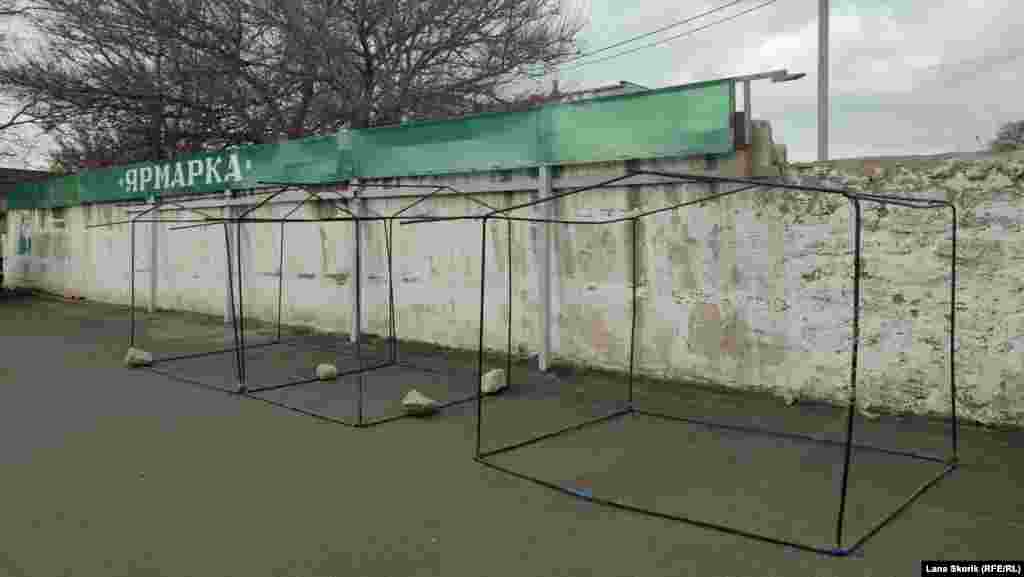 На «железном» рынке пусто