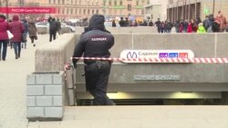 Теракт в метро в Петербурге: корреспондент НВ передает с места событий Теракт в метро в Петербурге: корреспондент НВ передает с места событий