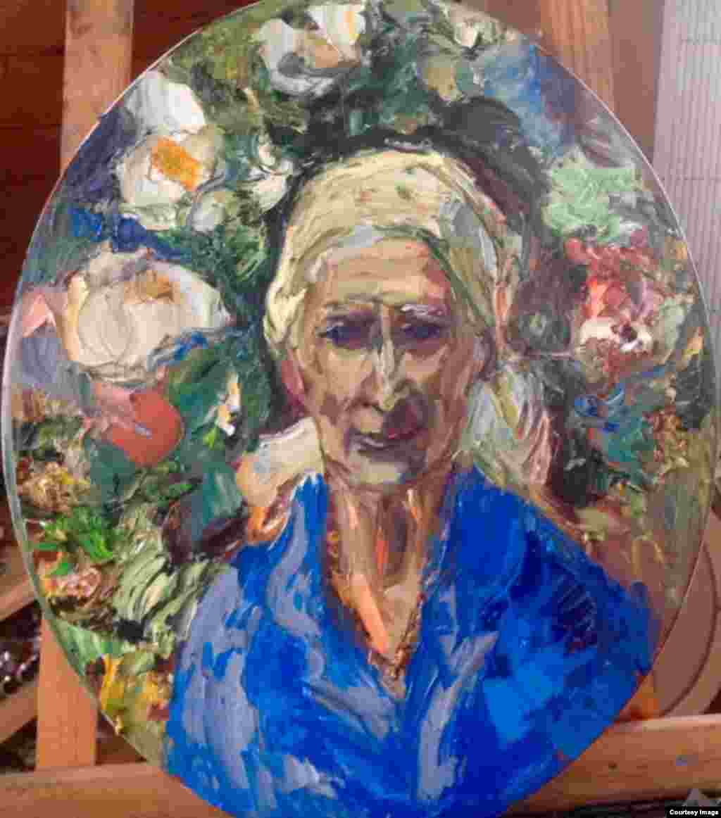 Галина Ивановна Зыкина (1940). Колхозница. Упала с лошади и расшиблась. Норовит сбежать, считает, что ее ждет мать и братья, пришедшие с рыбалки. Альцгеймер.  