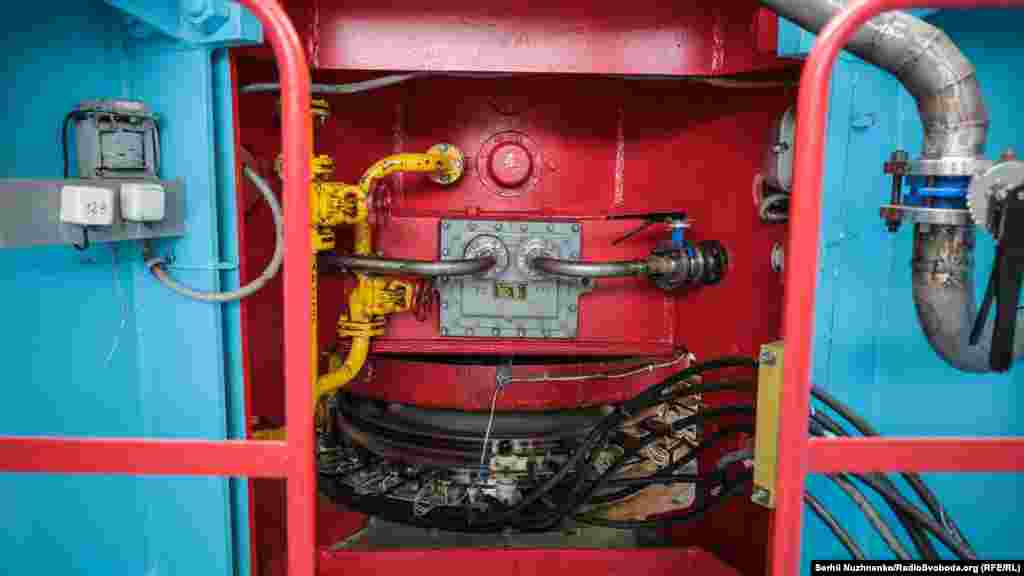 Підприємства-підрядники «Турбоатом» та «Електроважмаш» виготовили нову турбіну «під ключ». Вона має працювати без заміни 40 років