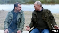 Дмитрий Медведев и Владимир Путин