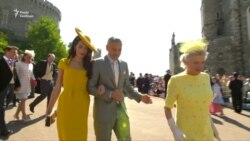 Британія: гості прибувають на королівське весілля – відео Британія: гості прибувають на королівське весілля – відео