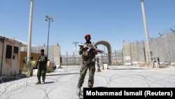 База, побудована Радянським Союзом, була найбільшим військовим об’єктом, який сили США і НАТО використовували в Афганістані