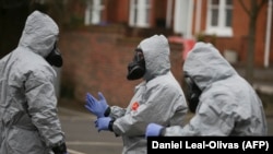 Британські військові фахівці проводять розслідування в Солсбері, 11 березня 2018 року
