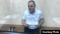 Лікарі констатували в Едема Бекірова проблеми з хребтом