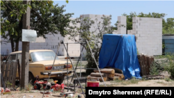 Частково збудований будинок в селі Посад-Покровське