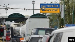 Україна поінформувала Раду Європи, що запровадила особливий режим в'їзду та виїзду, обмеження пересування громадян та іноземців, руху транспорту