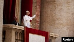 Конклав обрав нового папу Римського 8 травня. Ним став кардинал Роберт Френсіс Превост родом із Чикаго (США)