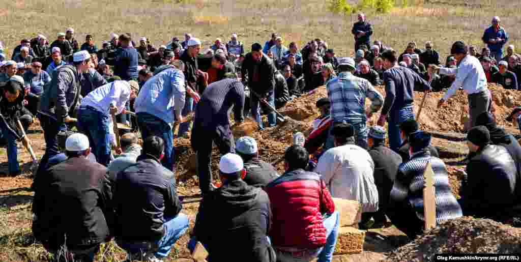 Причины обвала на крымской дороге назовут только через месяц