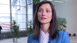 Ґабріел: трохи більше ніж місяць, і будемо з Україною пити шампанське (відео) Ґабріел: трохи більше ніж місяць, і будемо з Україною пити шампанське (відео)