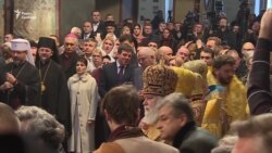 Хто з політиків прийшов на інтронізацію Епіфанія – відео Хто з політиків прийшов на інтронізацію Епіфанія – відео