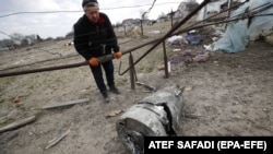 Наразі на території Лозівської громади зберігається ракетна небезпека. Ілюстративне фото