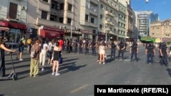 Licem u lice: Policija sa fantomkama i građani koji blokiraju saobraćaj, 30. jun 2025.