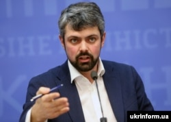 Голова Українського інституту національної пам’яті Антон Дробович під час пресконференції. Київ, 23 грудня 2019 року