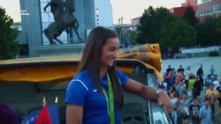 Бедные, но гордые Бедные, но гордые