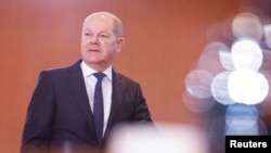 Олаф Шольц перебуває під тиском з боку європейських союзників щодо дозволу на експорт танків Leopard німецького виробництва