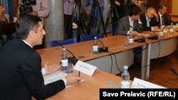 Bivši čelnici crnogorske kompanije Telekom Oleg Obradović (levo na fotografiji) i Miodrag Ivanović oslobođeni su u junu 2022. od optužbi Specijalnog državnog tužilaštva (SDT) za korupciju. Fotografija: 20.9. 2012.