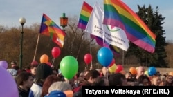 Радужный флэшмоб (Петербург, 17 мая 2017 г.)