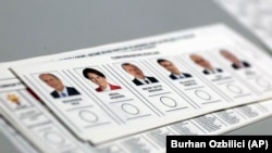 Туреччина після цих виборів перетворюється з парламентської на президентську республіку. Президент матиме ширші повноваження, а посаду прем’єр-міністра скасовують