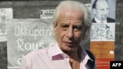 Участники "демонстрации семерых" на Красной площади в 1968 году